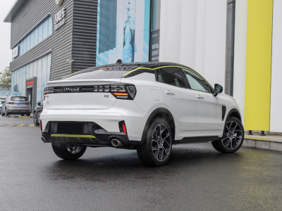 Lynk&Co 05 Фото №4